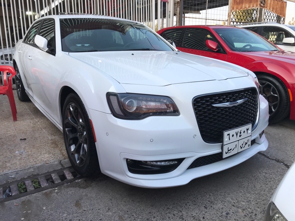 كرايسلر 300